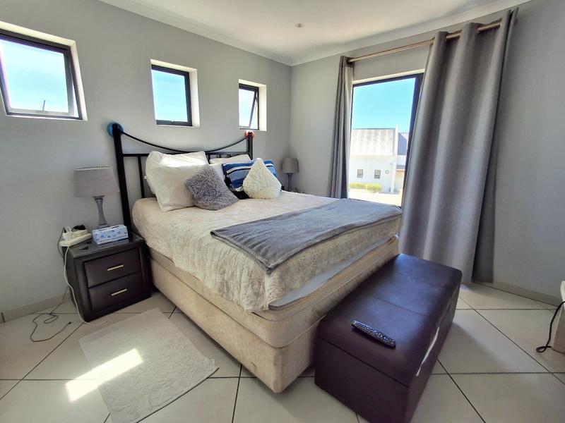 2 Bedroom Property for Sale in Britannia Bay Western Cape